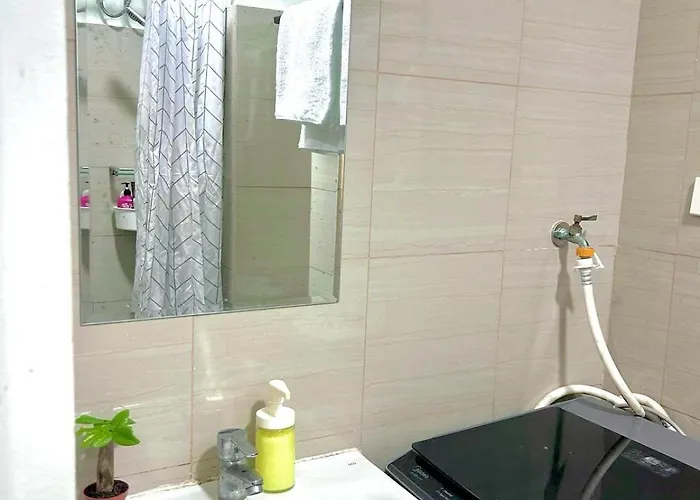 Apartment Stylish 1br At Shore Netflix & Chill-pool View Manila