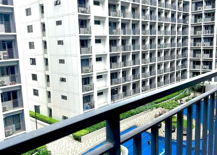 Apartment Stylish 1br At Shore Netflix & Chill-pool View Manila